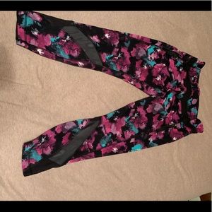 Lululemon Capri leggings size 10